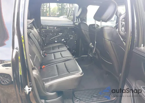 2021 Ram 1500 Limited 4X4 5'7 Box z USA, uszkodzony, nr VIN 1C6SRFHT7MN800682